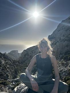 Yoga Montréal- Entreprise, Ainés, Écoles