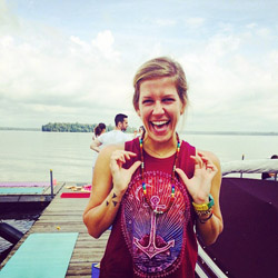 Montreal Yoga Teacher - Jaime Montreal Corporate & Home Yoga