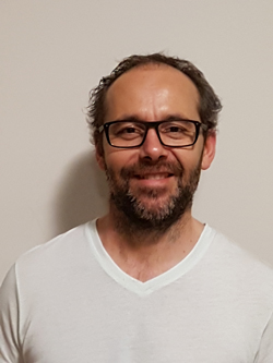 Massothérapeute / Kinésithérapeute à domicile ou en entreprise dans le Grand Montréal Massothérapeute / Kinésithérapeute à domicile ou en entreprise dans le Grand Montréal