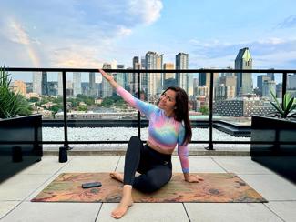 Yoga Montréal, École, Entreprise, Ainés Yoga Montréal, École, Entreprise, Ainés