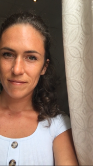 Professeure de Yoga au Travail et pour Ainées Gatineau et Ottawa