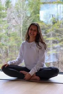 Cours de Yoga à Montréal (Entreprise, Domicile, École)