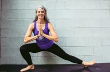 Cours de Yoga à Ottawa et Gatineau – À Domicile, en Entreprise et pour Aînés