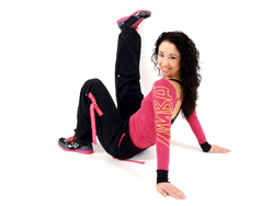 Cours de Zumba en Entreprise ou pour Événements Spéciaux Laval et Rive Nord Cours de Zumba en Entreprise ou pour Événements Spéciaux Laval et Rive Nord